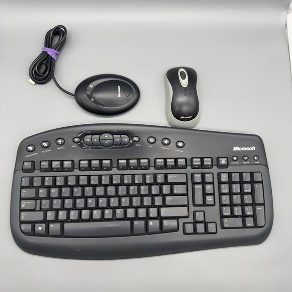 Microsoft Wireless Multimedia Keyboard 1.1 Model 1014 w Mouse Receiver - Picture 1 of 10